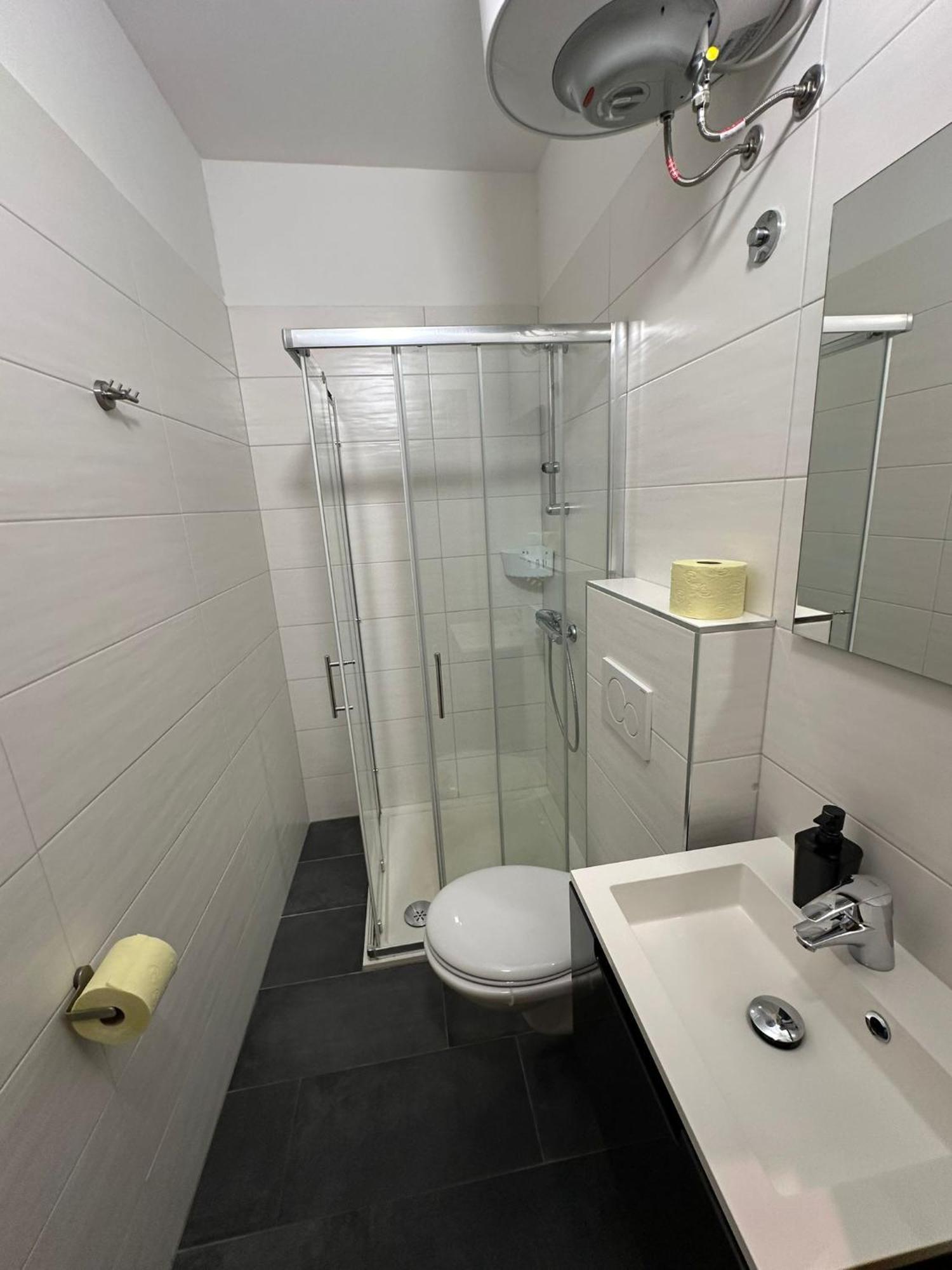 Apartment In The Heart Of Pula Exterior foto