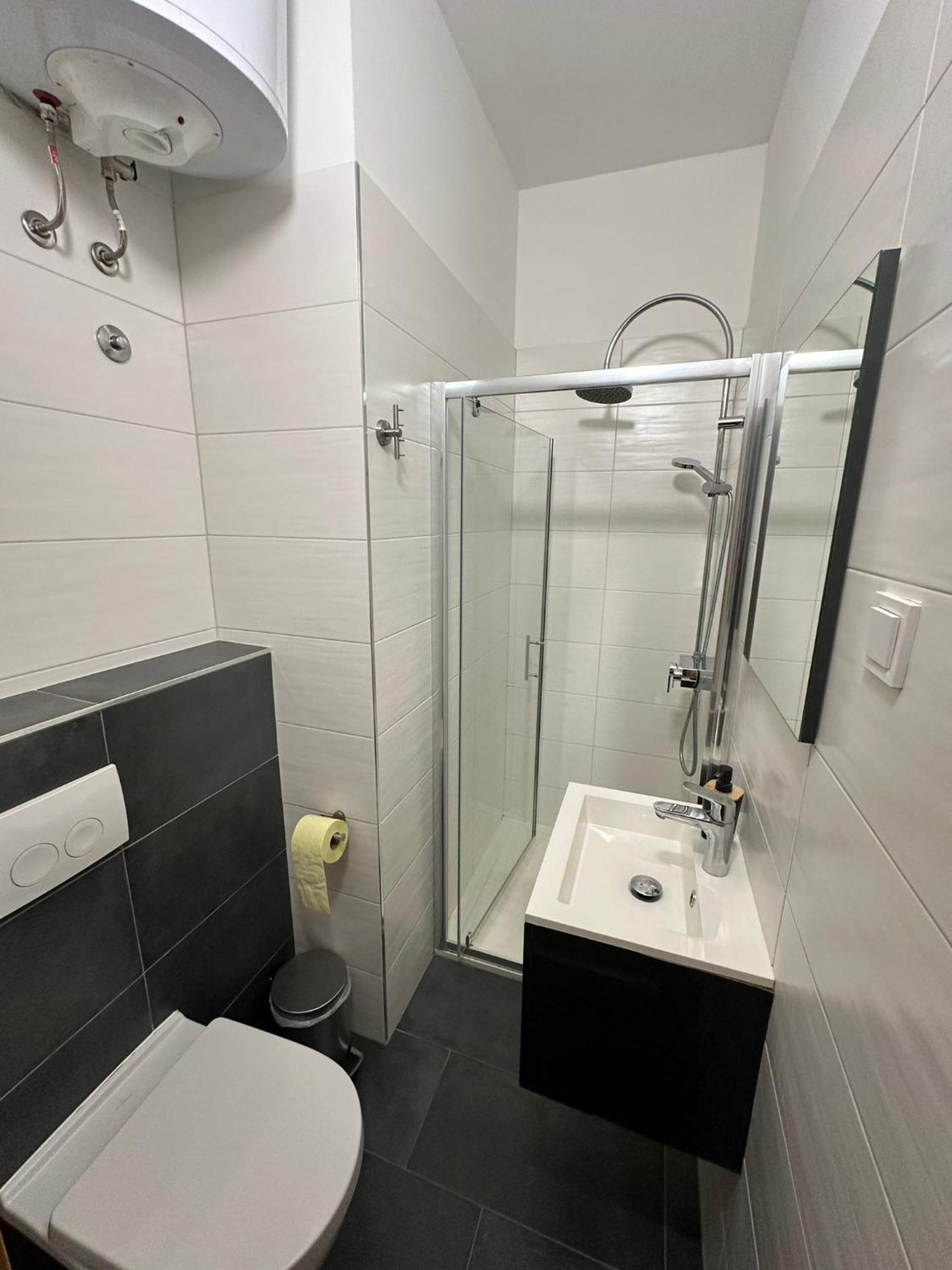 Apartment In The Heart Of Pula Exterior foto